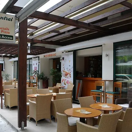 Center Otel 3*